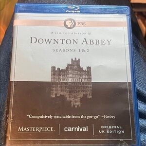 Downton Abbey Seasons 1 & 2 (PBS Limited Edition)